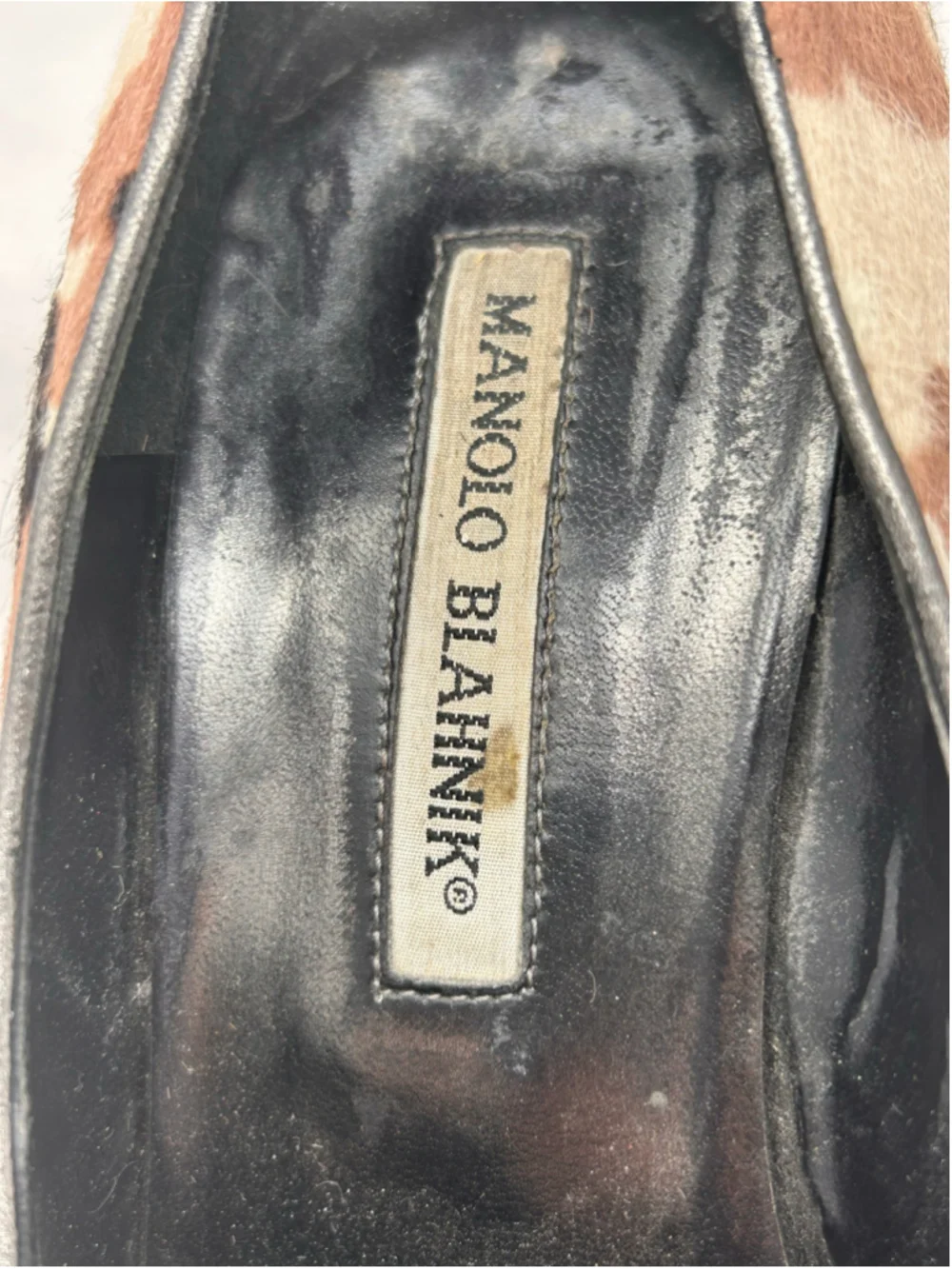 Manolo Blahnik Camouflage Pony Hair Peep Toe Pumps Heels EU 38 - Picture 6 of 10